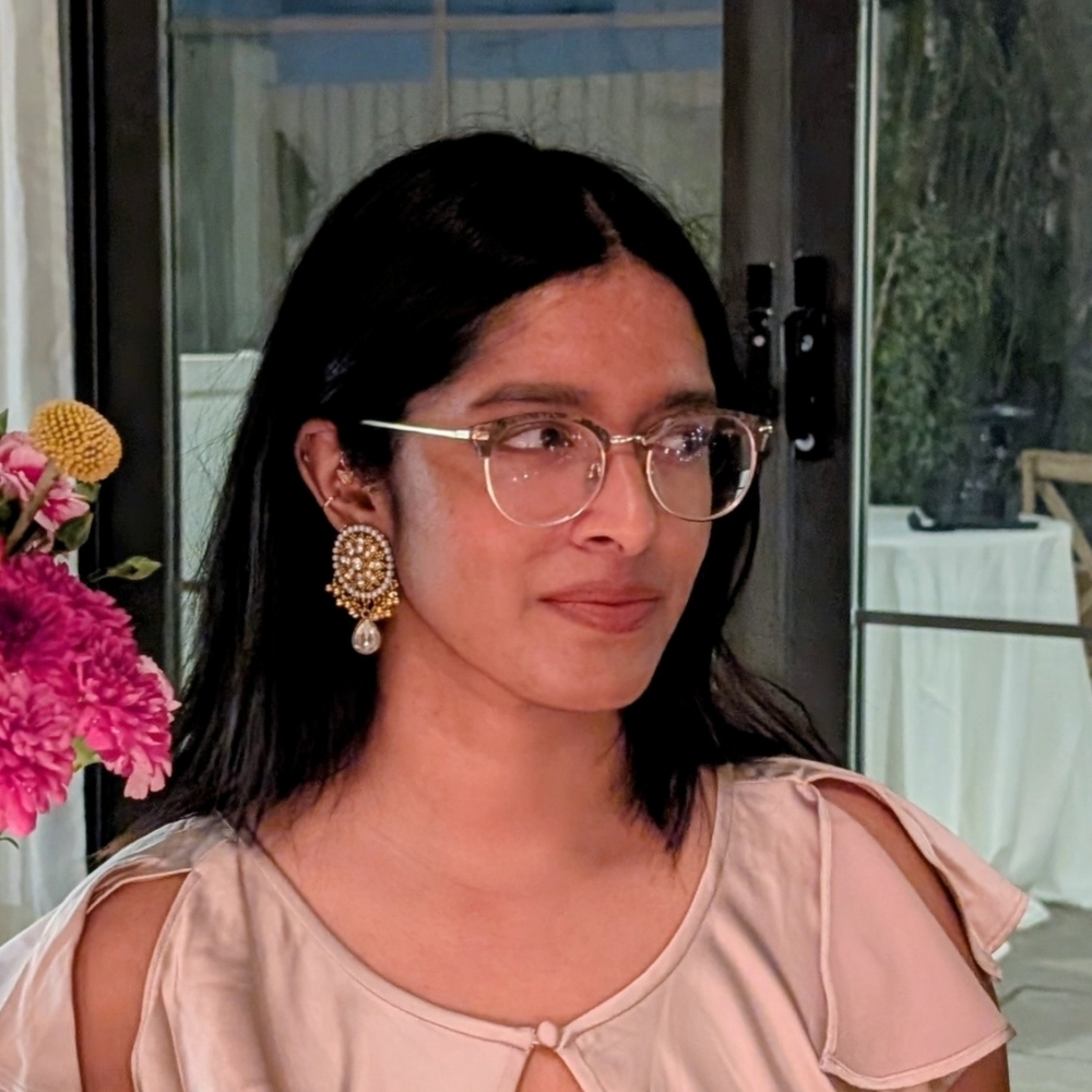 Meet your Posher, Anika
